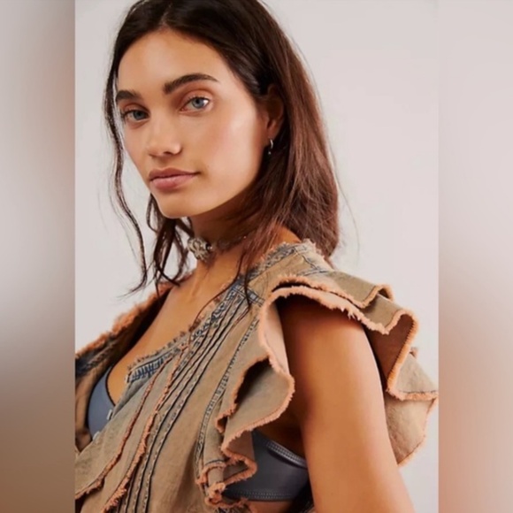 NWT Free People Naya Chambray Romper - Picture 2 of 4